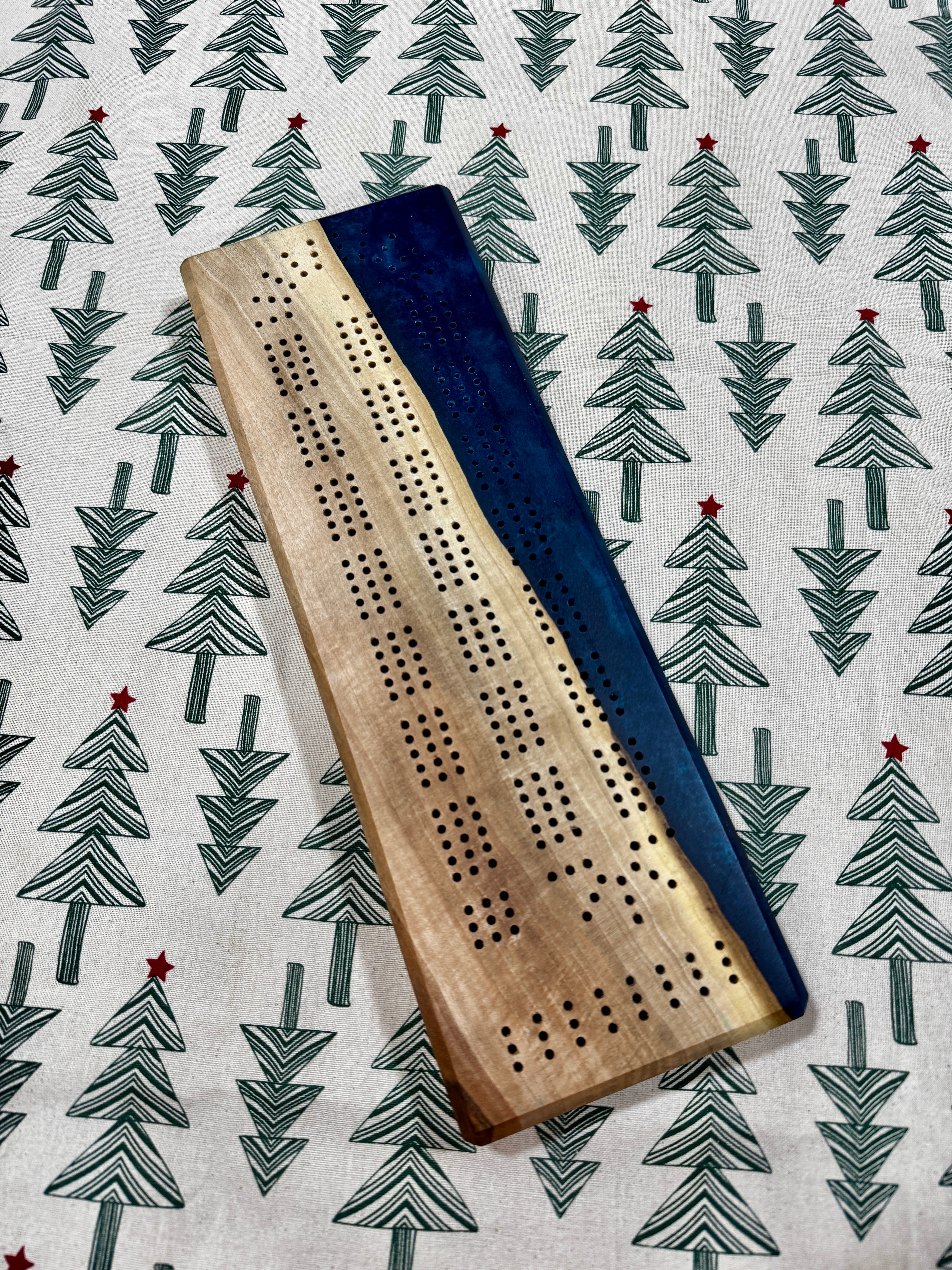 English Walnut & Blue Diamond Cribbage Board